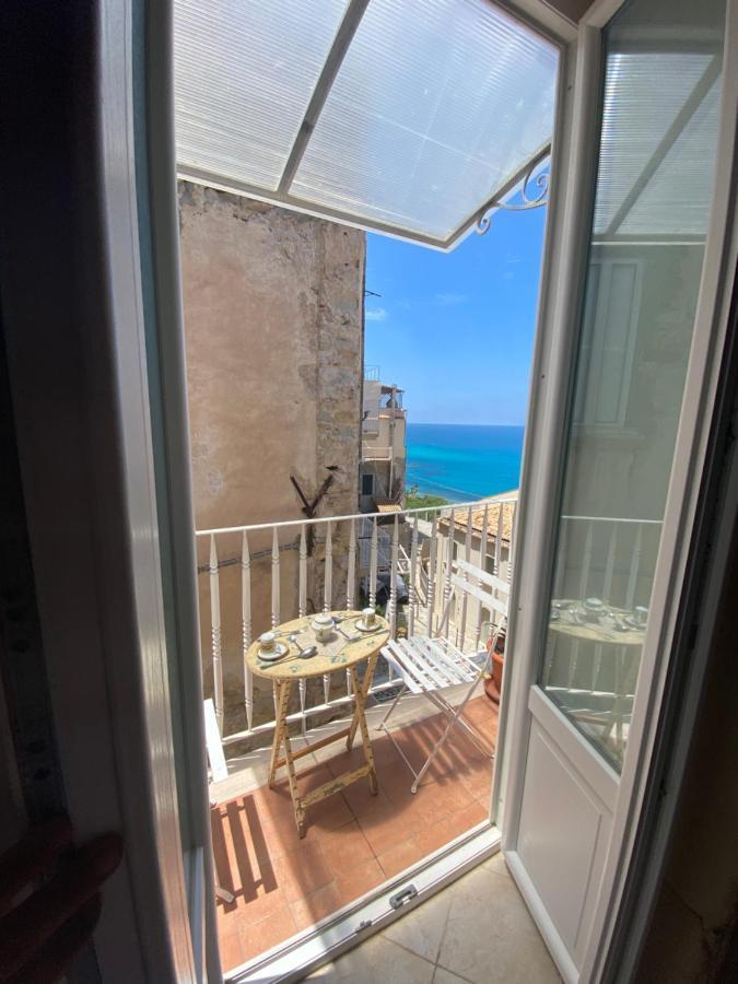 Affaccio Su Stromboli Apartment โตรเปอา ภายนอก รูปภาพ