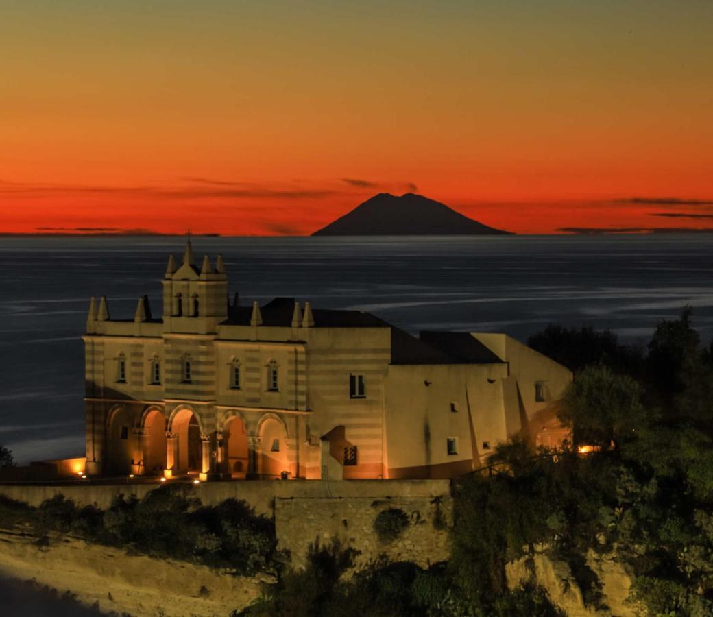 Affaccio Su Stromboli Apartment โตรเปอา ภายนอก รูปภาพ